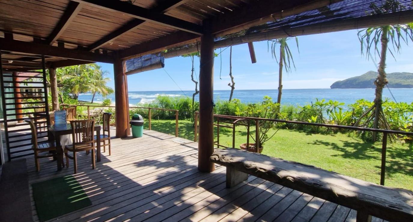 Отель Castaway Surf Retreat 1 Sekongkang Экстерьер фото