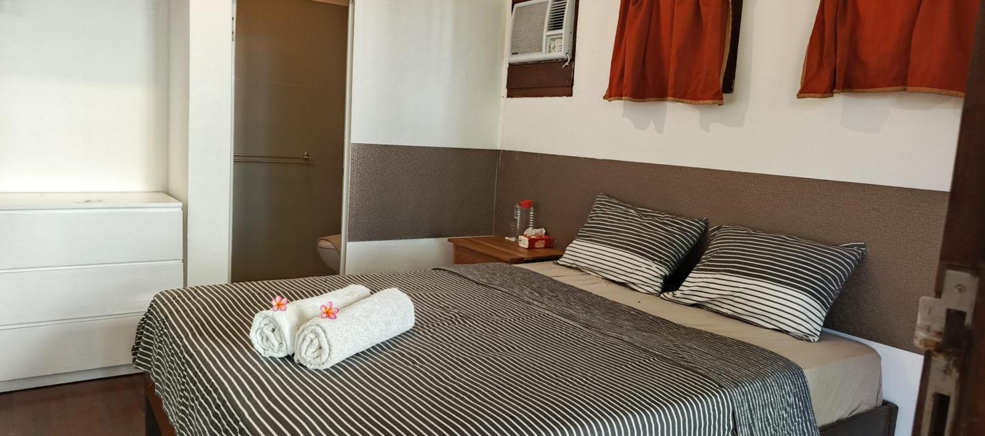 Отель Castaway Surf Retreat 1 Sekongkang Экстерьер фото